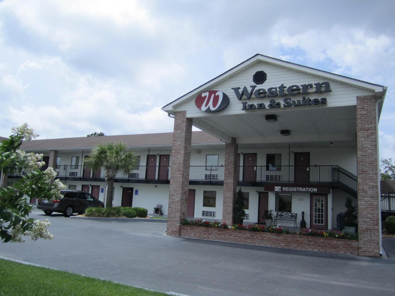 Western Inn & Suites Douglas Ngoại thất bức ảnh