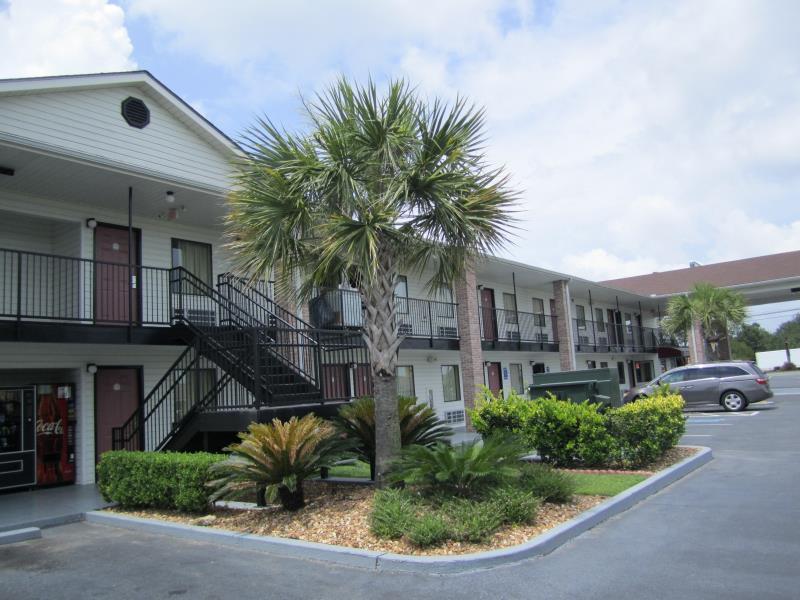 Western Inn & Suites Douglas Ngoại thất bức ảnh
