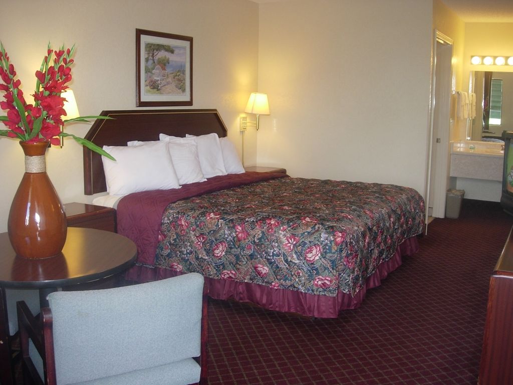 Western Inn & Suites Douglas Phòng bức ảnh
